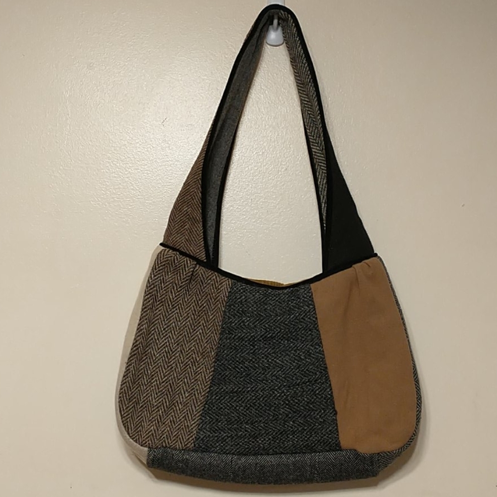 baabaaZuzu Wool Patchwork Upcycled Purse - Picture 7 of 14